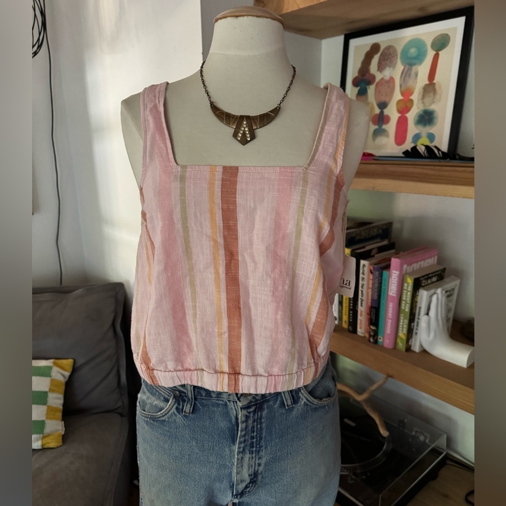 a.n.a NWT Pink and Brown Striped crop tank Top - Picture 6 of 7